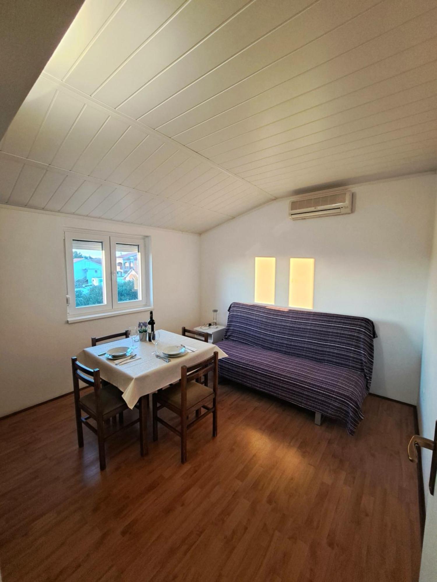 Apartments Maruna Maslenica Εξωτερικό φωτογραφία